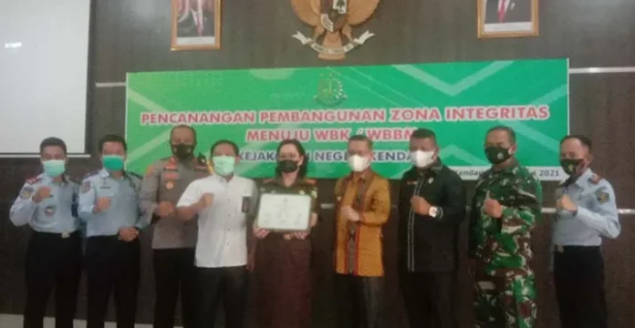 Kejari Kendari Canangkan Zona Integritas Wilayah Bebas Korupsi