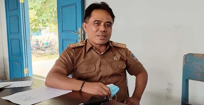 Kepala Dinas Pertanian dan Pangan Mubar, Nestor Jono