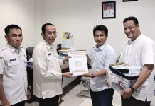 Pemprov Sultra Mulai Periksa Berkas Usulan Pengangkatan Surunuddin-Rasyid Pemprov Sultra Mulai Periksa Berkas Usulan Pengangkatan Surunuddin-Rasyid