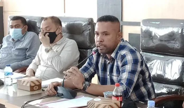 PSX_20210312_223714 DPRD Kendari Siap Telusuri Carut Marut Pengelolaan TPI Sodoha