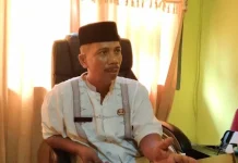 100 Jamaah Umrah Gratis di Wakatobi Tertunda Keberangkatan Karena Covid-19 Kepala Bagian (Kabag) Kesejahteraan Rakyat (Kesra) Kabupaten Wakatobi Usman