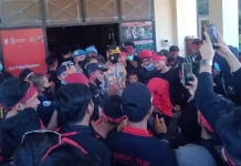 9 Tersangka Pengeroyokan di Konawe Ditangguhkan Penahanannya 9 Tersangka Pengeroyokan di Konawe Ditangguhkan Penahanannya