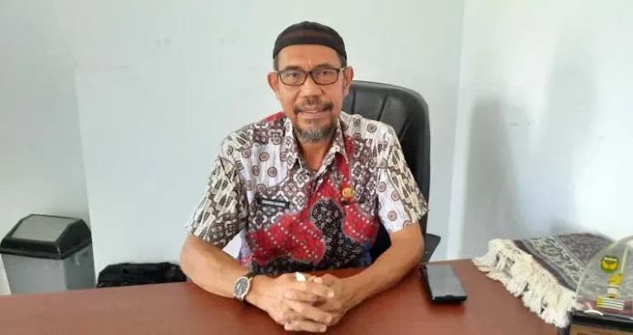 Kepala Dinas Perikanan Kolut Zakaria Bakrie