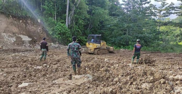 TNI Bangun RTH di Desa Sangia Arano Buton