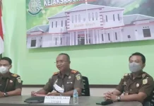 Terlibat Korupsi Lahan Pemakaman, Seorang Kades di Kolut Jadi Tersangka Terlibat Korupsi Lahan Pemakaman, Seorang Kades di Kolut Jadi Tersangka