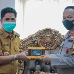 La Bakry ke Kapolda Minta Pengamanan Khusus untuk Pengembangan Aspal Buton La Bakry ke Kapolda Minta Pengamanan Khusus untuk Pengembangan Aspal Buton