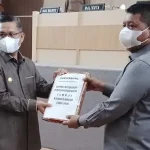 Sulkarnain ke Dewan Minta LKPJ Segera Dibahas Sulkarnain ke Dewan Minta LKPJ Segera Dibahas