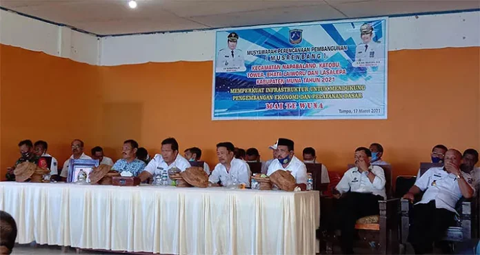 Aktivitas Kapal Tongkang di Towea Resahkan Nelayan