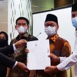 Ditetapkan Sebagai Pemenang, Surunuddin Puas Semua Tuduhan Terhadapnya Tidak Terbukti Ditetapkan Sebagai Pemenang, Surunuddin Puas Semua Tuduhan Terhadapnya Tidak Terbukti