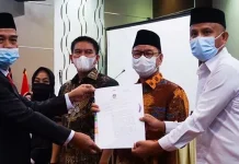Ditetapkan Sebagai Pemenang, Surunuddin Puas Semua Tuduhan Terhadapnya Tidak Terbukti Ditetapkan Sebagai Pemenang, Surunuddin Puas Semua Tuduhan Terhadapnya Tidak Terbukti