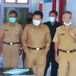 Bupati Butur Tekankan Kedisiplinan saat Sidak di Sejumlah OPD Bupati Butur Tekankan Kedisiplinan saat Sidak di Sejumlah OPD