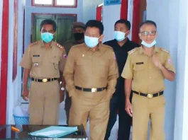 Bupati Butur Tekankan Kedisiplinan saat Sidak di Sejumlah OPD Bupati Butur Tekankan Kedisiplinan saat Sidak di Sejumlah OPD