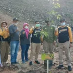 Hari Bakti Rimbawan ke-38 Diperingati dengan Penanaman Pohon Hari Bakti Rimbawan ke-38 Diperingati dengan Penanaman Pohon