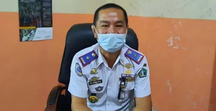 Junus_kolut Kepala Dinas Perhubungan (Dishub) Kolut Junus