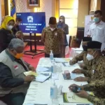 Gubernur Ali Mazi Bayar Zakat Fitrah ke Baznas Sultra Gubernur Ali Mazi Bayar Zakat Fitrah ke Baznas Sultra