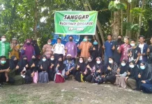 Fakultas Pertanian UHO Olah Sampah Organik Menjadi Ecoenzim Fakultas Pertanian UHO Olah Sampah Organik Menjadi Ecoenzim