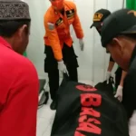 Nelayan Kolaka yang Hilang saat Mencari Ikan Ditemukan Meninggal Dunia Nelayan Kolaka yang Hilang saat Mencari Ikan Ditemukan Meninggal Dunia