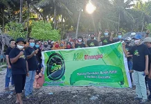 ASR Wakatobi Gelar Aksi Bersih Pantai Binongko ASR Wakatobi Gelar Aksi Bersih Pantai Binongko