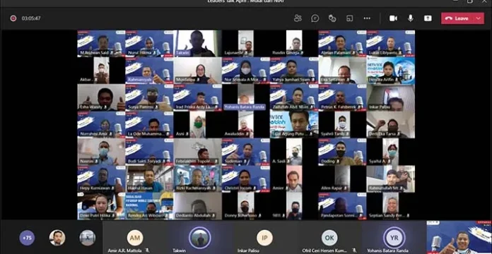 Pimpinan FIFGROUP Kendari Berbagi Cerita di Leader Talk Area Sulawesi, Ambon dan Papua
