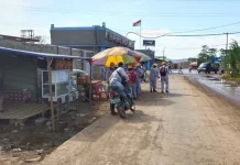 Cerita Pedagang di VDNI yang Harus Tutup Kios di Tengah Kericuhan Cerita Pedagang di VDNI yang Harus Tutup Kios di Tengah Kericuhan