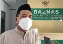 Baznas Sultra Salurkan Sebagian Zakat untuk Program Sultra Cerdas Kepala Baznas Sultra, Hasby Saing