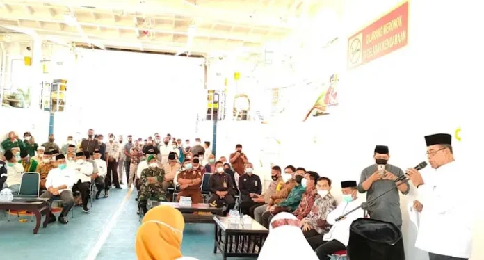 PSX_20210504_040106 Pemkab Mubar Gelar Syukuran Peresmian Penyeberangan Tondasi - Kasipute