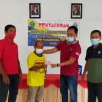Pemdes Puusangi Salurkan BLT Tahap II kepada 85 KPM Pemdes Puusangi Salurkan BLT Tahap II kepada 85 KPM