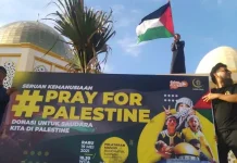 Masyarakat Kendari Gelar Aksi Peduli Palestina Masyarakat Kendari Gelar Aksi Peduli Palestina