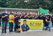 AJP Berbagi Berkah Ramadan untuk Pengguna Jalan di Kendari AJP Berbagi Berkah Ramadan untuk Pengguna Jalan di Kendari