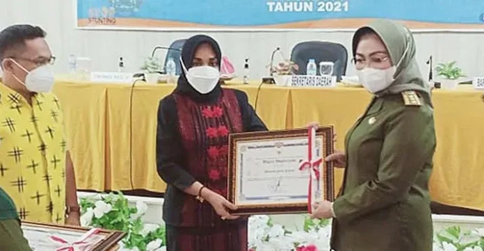 buselpredikat Buton Selatan Raih Predikat Kabupaten Paling Inovatif Tangani Stunting