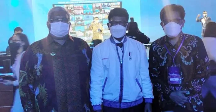 literasidigitall Gubernur Sultra Apresiasi Peluncuran Program Literasi Digital Nasional