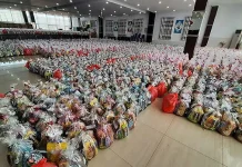 VDNI dan OSS Tebar 25 Ribu Parcel Lebaran ke Karyawan dan Masyarakat Sekitar VDNI dan OSS Tebar 25 Ribu Parcel Lebaran ke Karyawan dan Masyarakat Sekitar