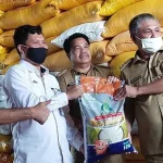 Pemda Konawe Salurkan 1.000 Ton Beras ke Sulut Pemda Konawe Salurkan 1.000 Ton Beras ke Sulut