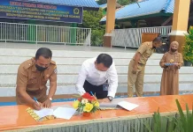 Bulog Sultra Jalin Kemitraan dengan SMPN 9 Kendari untuk Penyediaan Beras bagi Guru Bulog Sultra Jalin Kemitraan dengan SMPN 9 Kendari untuk Penyediaan Beras bagi Guru