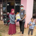 Berbagi Berkah Ramadan, Syahrul Said Salurkan 1 Ton Beras di Baubau Berbagi Berkah Ramadan, Syahrul Said Salurkan 1 Ton Beras di Baubau