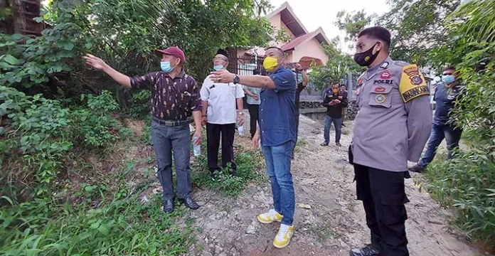 Reses di Perumahan Kendari Permai, AJP Fokus Pada Perbaikan Jalan