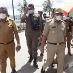 Saat Sidak, Sekda Baubau Temukan Masih Ada Masyarakat Langgar Prokes Saat Sidak, Sekda Baubau Temukan Masih Ada Masyarakat Langgar Prokes