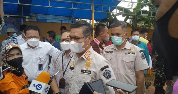 Wali Kota Kendari Perintahkan ASN Beli Beras Owoha
