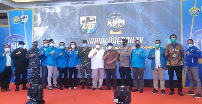 Ini Tanggapan Ali Mazi soal Putranya Jadi Calon Tunggal Ketua KNPI Sultra