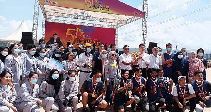 Di Hari May Day, PT VDNI Beri Reward ke Karyawan Lokal Berprestasi