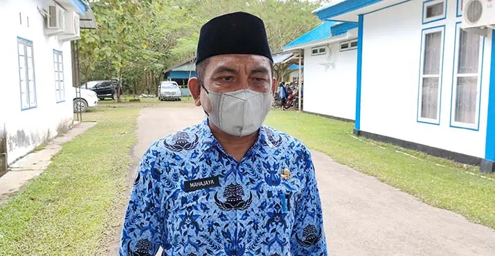 Kepala Badan Kepegawaian Pendidikan dan Pelatihan (BKPP) Mubar, La Ode Mahajaya