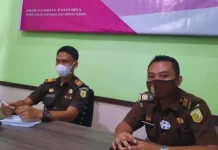 Korupsi Dana Desa, Seorang Mantan Kades di Kolut Divonis 1,4 Tahun Kasi Intel Kajari Kolut, Toyib Hasan bersama Kasi Pidsus Moh Heri Okta Saputro