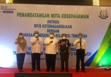 BPJamsostek Tandatangani MoU Bersama Kejaksaan Negeri se-Sultra BPJamsostek Tandatangani MoU Bersama Kejaksaan Negeri se-Sultra