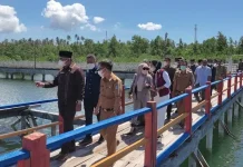 Puluhan Nelayan di Nambo Tolak Penertiban Karamba, DPRD: Kita Tunda Dulu Puluhan Nelayan di Nambo Tolak Penertiban Karamba, DPRD: Kita Tunda Dulu