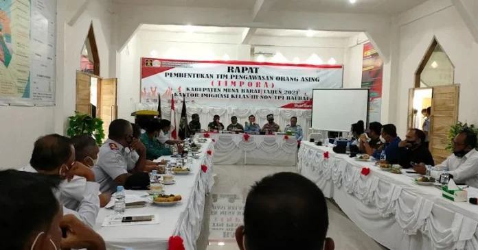 Awasi Orang Asing, Kemenkumham dan Pemkab Mubar Bentuk Timpora