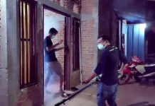 ASR Penuhi Permintaan Fogging Salah Satu Desa di Konawe ASR Penuhi Permintaan Fogging Salah Satu Desa di Konawe