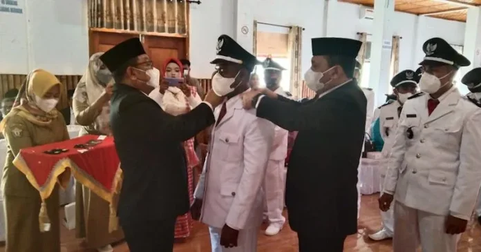 Bupati Wakatobi ke 44 Kades Terpilih: Jangan Cari Keuntungan