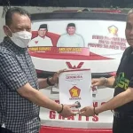 Gerindra Serahkan Ambulans Gratis di Baubau dan Konawe Gerindra Serahkan Ambulans Gratis di Baubau dan Konawe