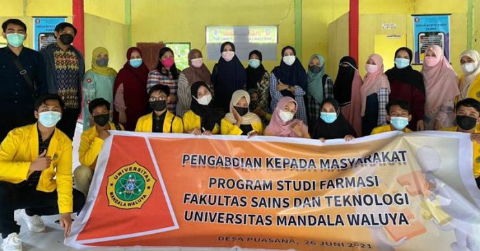 Berikut Lima Pengabdian Dosen Farmasi Universitas Mandala Waluya di Moramo Timur