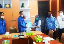 Kementerian PUPR Serahkan 20 Unit Rumah Khusus ke Pemkot Kendari Kementerian PUPR Serahkan 20 Unit Rumah Khusus ke Pemkot Kendari